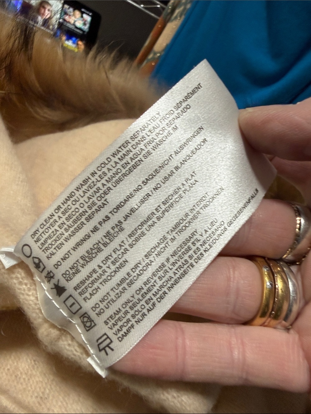 Minnie Rose Cream Cashmere Hooded Poncho with Faux Fur Trim O/S - Picture 8 of 8